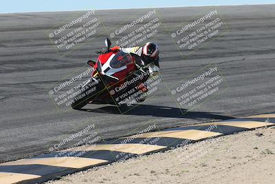 media/Oct-25-2025-Race Pace (Sat) [[47cce5476f]]/Verified/4-Bowl (1035am)/